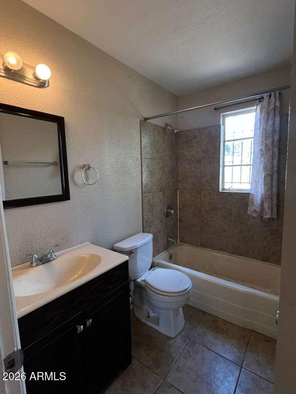 3242 W SELLS Drive, Phoenix, AZ 85017 — photo 5
