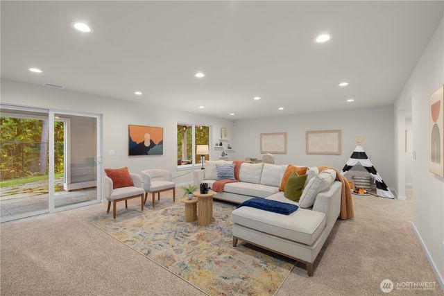 11727 165th Place NE, Redmond, WA 98052