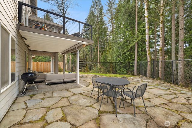 11727 165th Place NE, Redmond, WA 98052