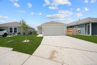 12942 Deep Eddy, St Hedwig, TX 78152