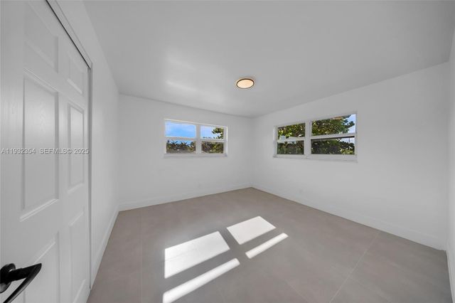 5195 NE 18th Ave 1, Fort Lauderdale, FL 33334