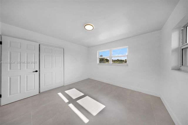 5195 NE 18th Ave 1, Fort Lauderdale, FL 33334