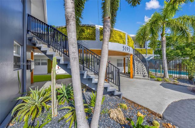 5195 NE 18th Ave 1, Fort Lauderdale, FL 33334