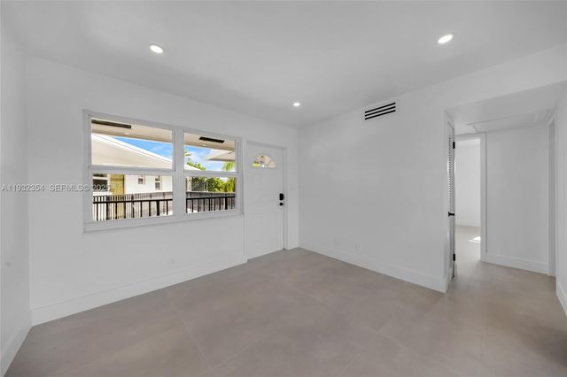 5195 NE 18th Ave 1, Fort Lauderdale, FL 33334