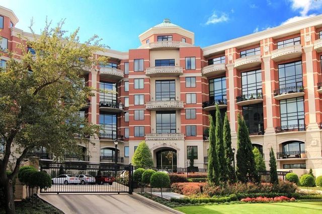 5005 Hidalgo Street 603, Houston, TX 77056