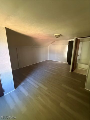 15 E 2nd Street, Niles, OH 44446