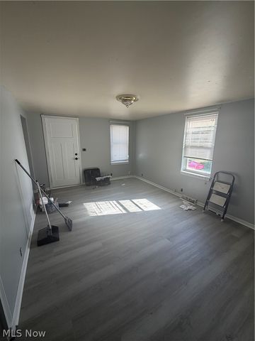 15 E 2nd Street, Niles, OH 44446