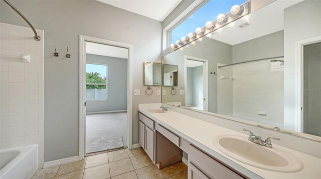 5513 47TH COURT E, Bradenton, FL 34203