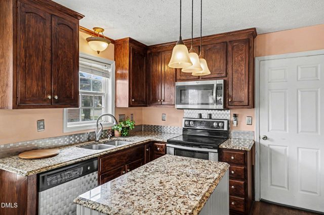 3427 Lancers Drive, Fayetteville, NC 28306