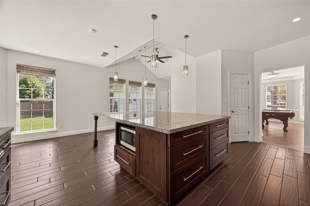 6131 Hampton Way Court, Spring, TX 77389