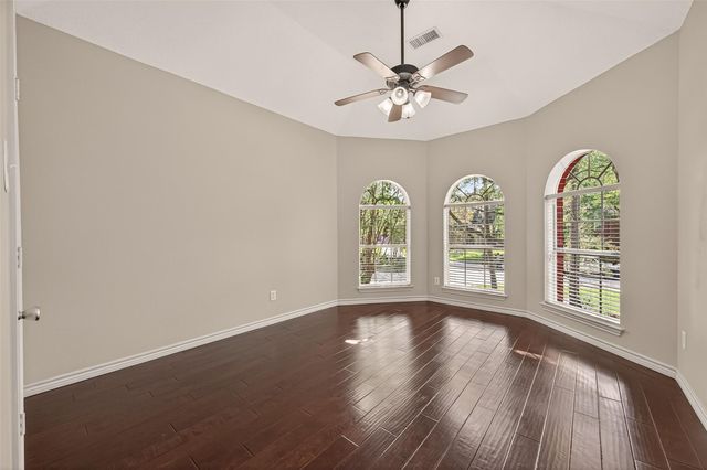 6131 Hampton Way Court, Spring, TX 77389