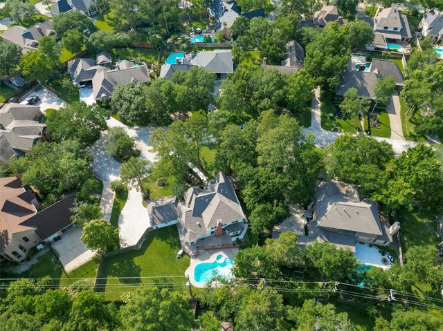 6131 Hampton Way Court, Spring, TX 77389
