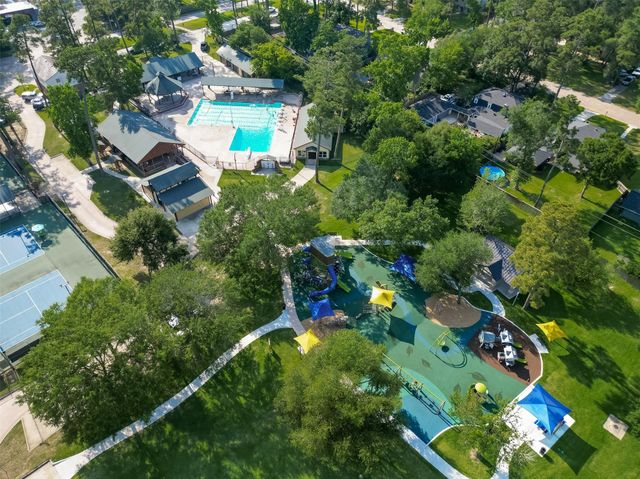 6131 Hampton Way Court, Spring, TX 77389