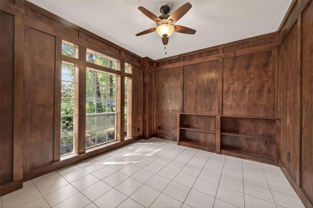 6131 Hampton Way Court, Spring, TX 77389