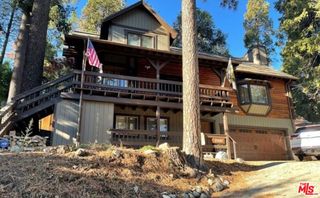 23387 Knapps Cutoff, Crestline, CA 92325