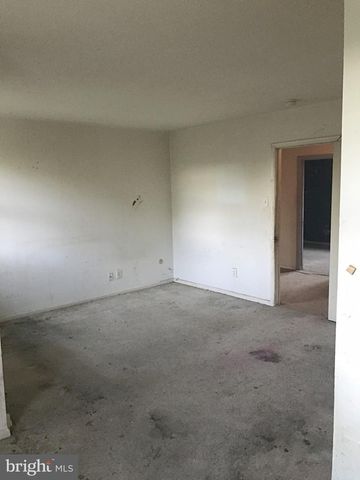 1688 BLUE JAY LN, Cherry Hill, NJ 08003