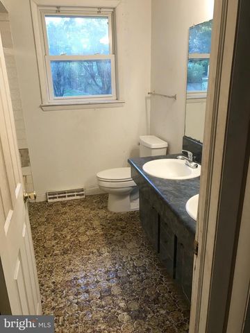 1688 BLUE JAY LN, Cherry Hill, NJ 08003