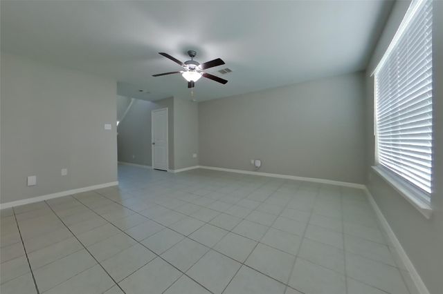 944 American Monarch Drive, La Marque, TX 77568