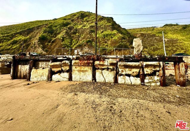 19240 Pacific Coast Highway, Malibu, CA 90265