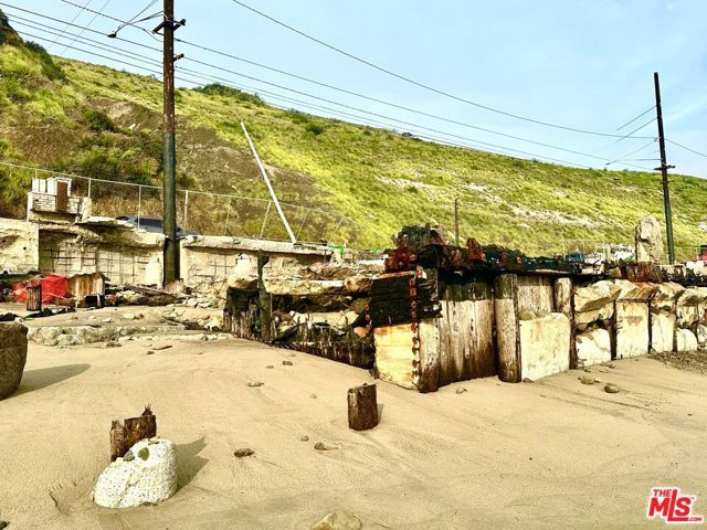 19240 Pacific Coast Highway, Malibu, CA 90265