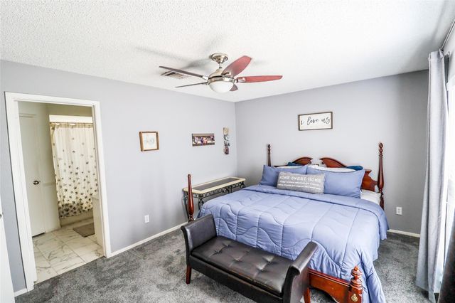 4110 Summit Valley Drive, Houston, TX 77082