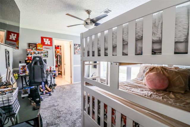 4110 Summit Valley Drive, Houston, TX 77082