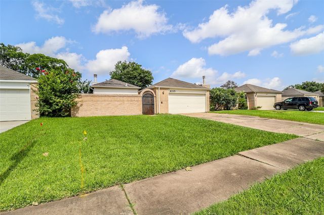 4110 Summit Valley Drive, Houston, TX 77082