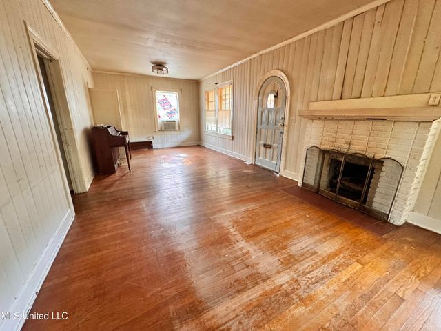 1202 Fortification Street, 1-2, Jackson, MS 39202