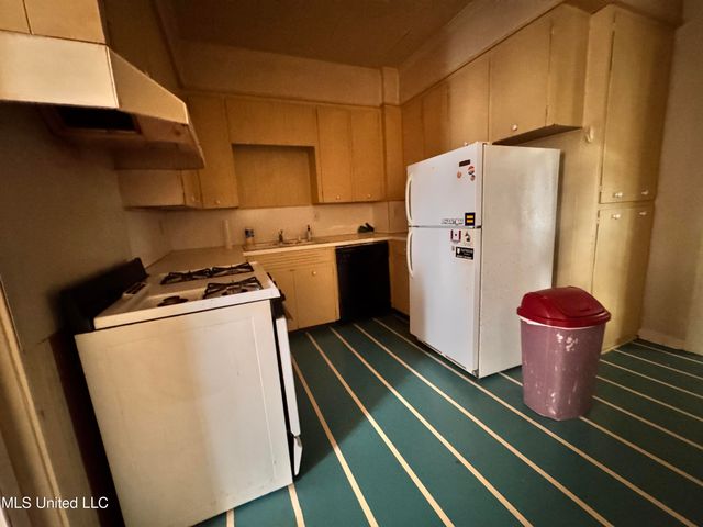 1202 Fortification Street, 1-2, Jackson, MS 39202