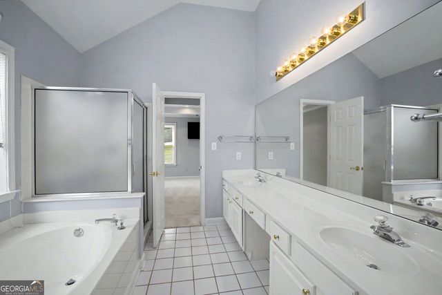 255 Fairway Court, Newnan, GA 30265