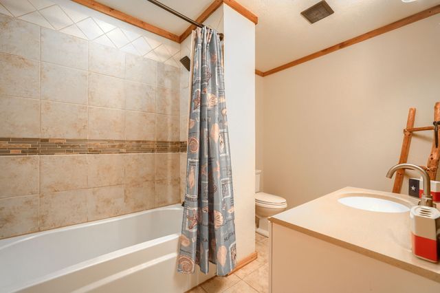 64 Elm Drive, Pottsboro, TX 75076