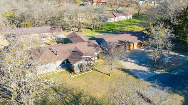 64 Elm Drive, Pottsboro, TX 75076