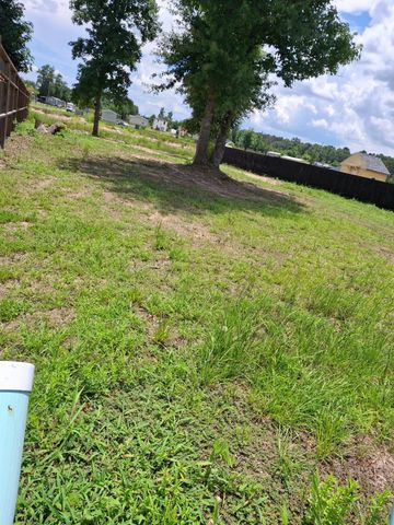 825 County Road 51023, Cleveland, TX 77327