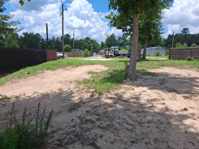 825 County Road 51023, Cleveland, TX 77327