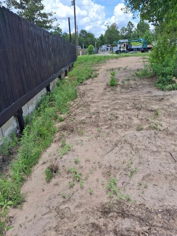 825 County Road 51023, Cleveland, TX 77327