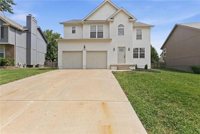21470 W 122nd Street, Olathe, KS 66061