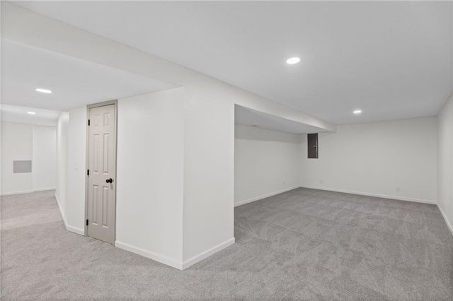 21470 W 122nd Street, Olathe, KS 66061