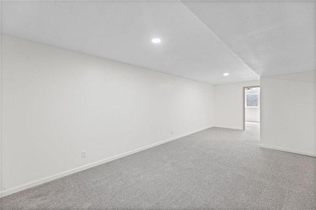 21470 W 122nd Street, Olathe, KS 66061