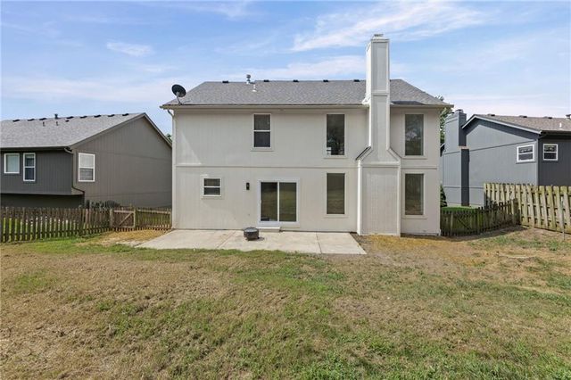 21470 W 122nd Street, Olathe, KS 66061