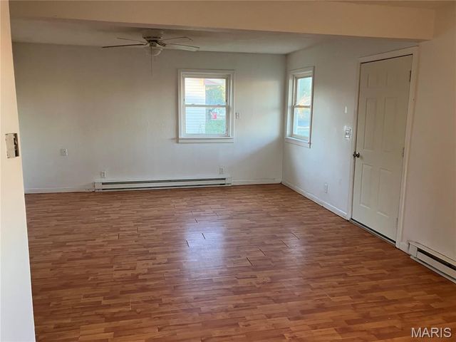 203 Russell Avenue, Sikeston, MO 63801