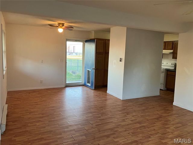 203 Russell Avenue, Sikeston, MO 63801