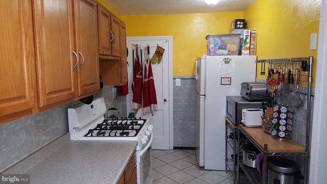 222 W COLONIAL ST, Philadelphia, PA 19126