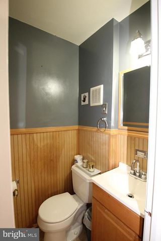 222 W COLONIAL ST, Philadelphia, PA 19126