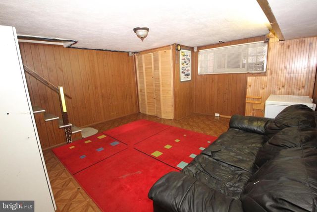 222 W COLONIAL ST, Philadelphia, PA 19126