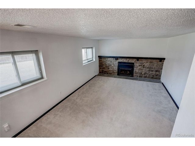 21518 E Powers Ln, Centennial, CO 80015