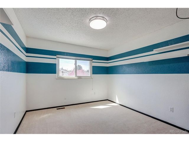 21518 E Powers Ln, Centennial, CO 80015