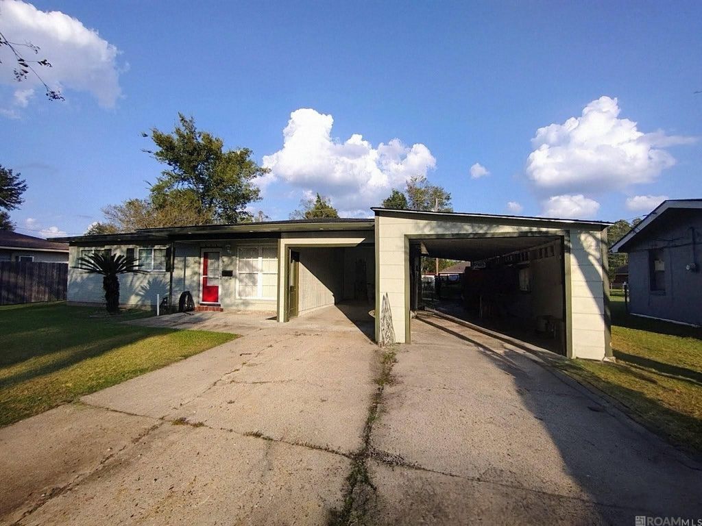 514 Sherron Ave, Baker, LA 70714