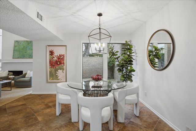 3702 Hulen Park Drive, Fort Worth, TX 76109