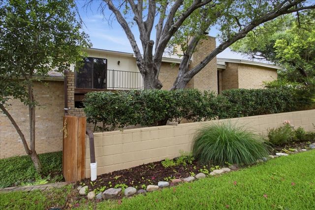 3702 Hulen Park Drive, Fort Worth, TX 76109