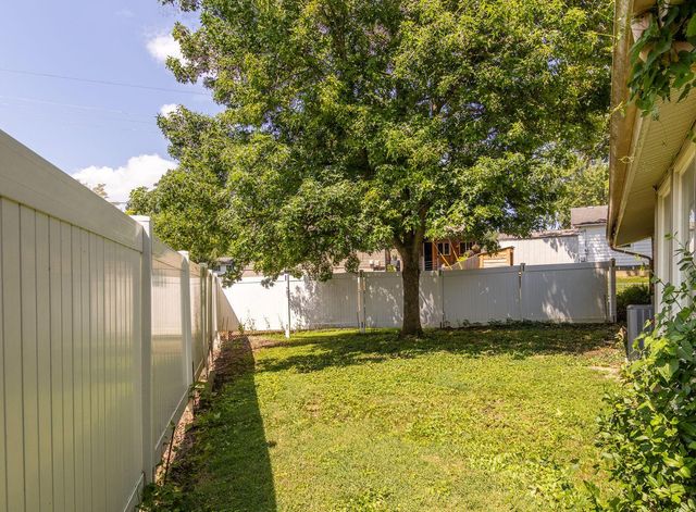 1370 Lynn Drive, Lancaster, OH 43130